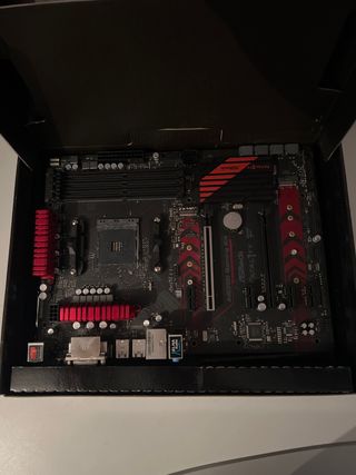 Placa base ASRock