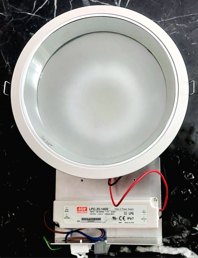Plafón leds encastrable en falso techo - nuevo.
