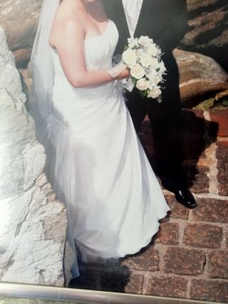 Vestido de novia +velo. Negociable 