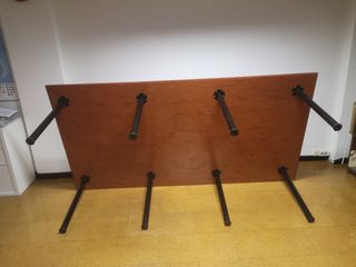 Mesa grande, banquetes, juntas, 8 personas.