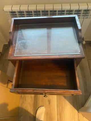 Pequeño escritorio vintage