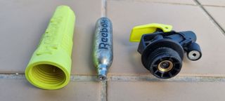 Reebok inflator pump + Cartridge (ano 1990...)