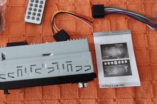 Radio 1 din. Nueva y sin abrir.