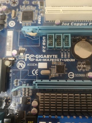 Placa base Gigabyte GA-MA785GT + Athlon x2 +4gbram
