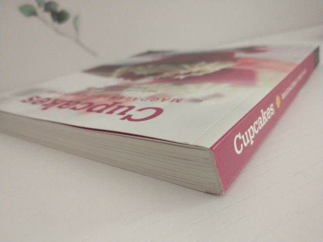 Precioso libro de CUPCAKES