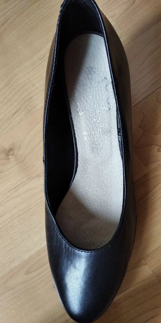 Zapatos de tacón negros