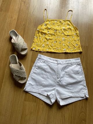 Short blanco bolsillos T.38