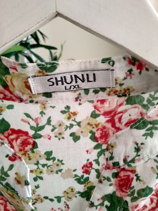 Blusa de flores de Shunli