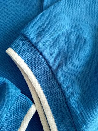 Polo básico azul