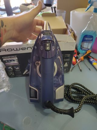 Plancha Manual Rowenta Steam Force 3100W