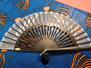 Abanico de encaje de bolillos