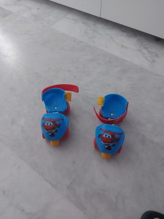 Patines con rodilleras Super Wings