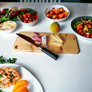 LAGETHA: Plato o tabla de cocina de madera