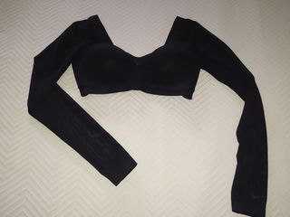 top NIKE S negro manga larga