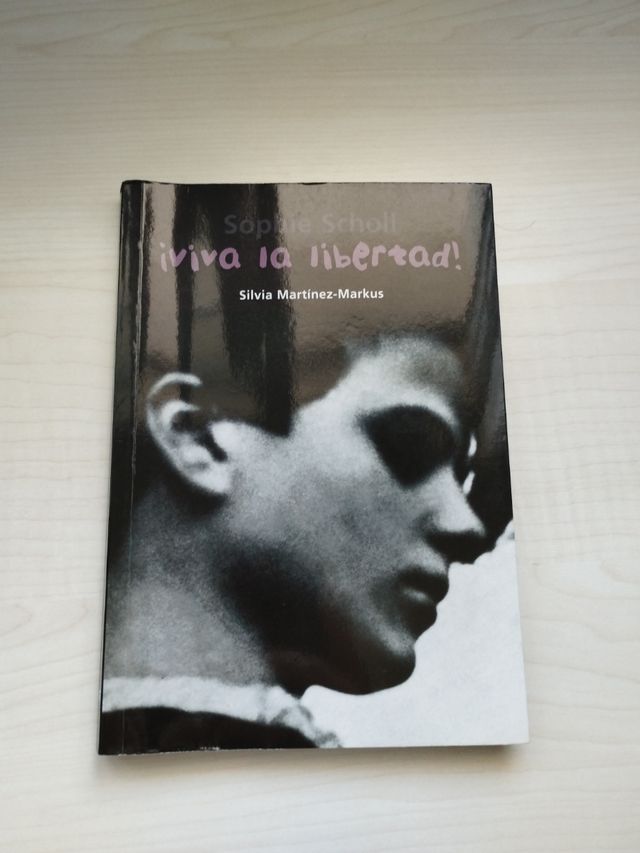 Libro Viva la Libertad