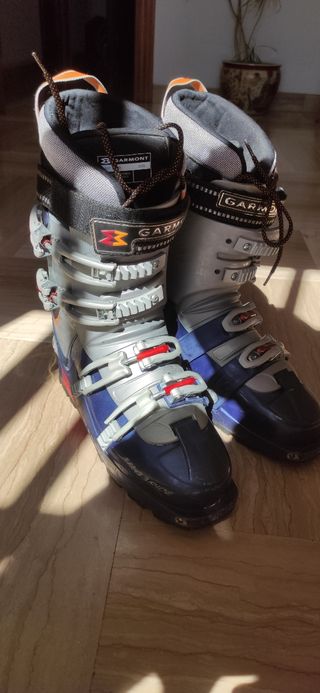 Botas esqui de travesía Garmont Megaride 