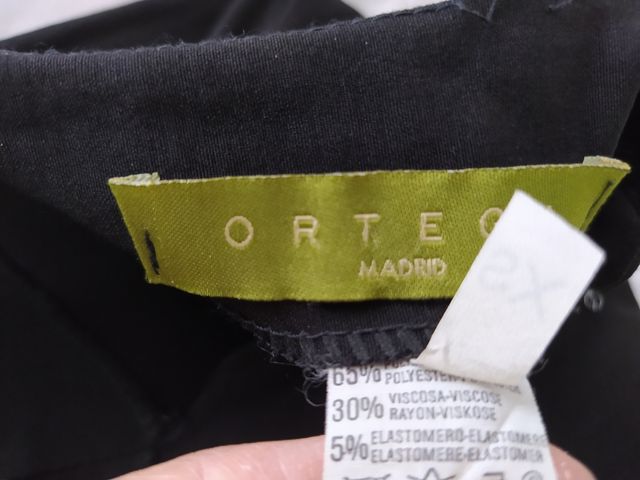 Tubino nero elasticizzato