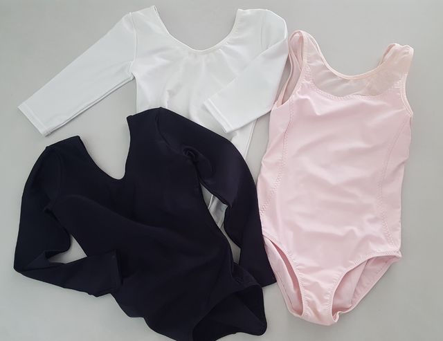 Tres maillots talla 6 años