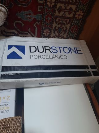 Baldosas SUPER NEGRO.