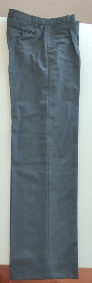Traje caballero  Marca "Caramelo"