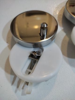 GANCHOS TAPA INODORO