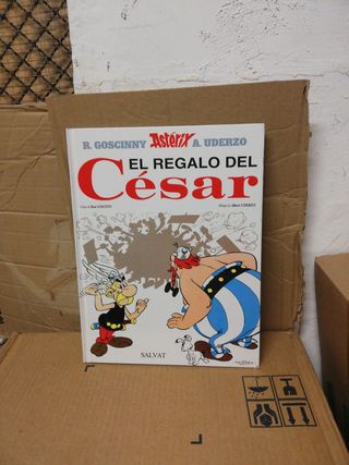 ASTERIX EL GALO, PUBLICADO POR SALVAT