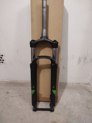 horquilla suntour XCM