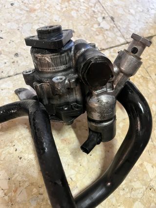 Bomba dirección bmw e60