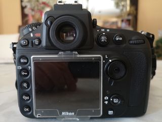 Cuerpo Nikon D800 con 1200 disparos