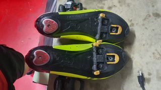 Zapatillas carretera y pedales