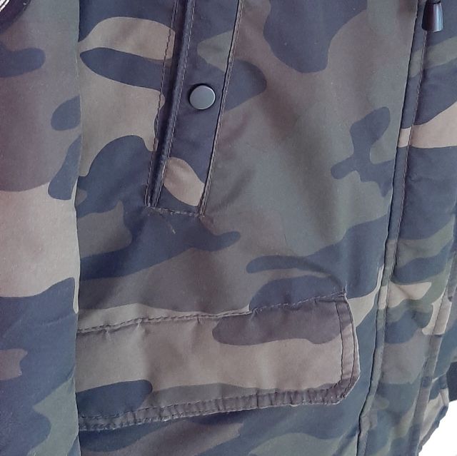 Chaqueta Abrigo Militar Bershka (S)