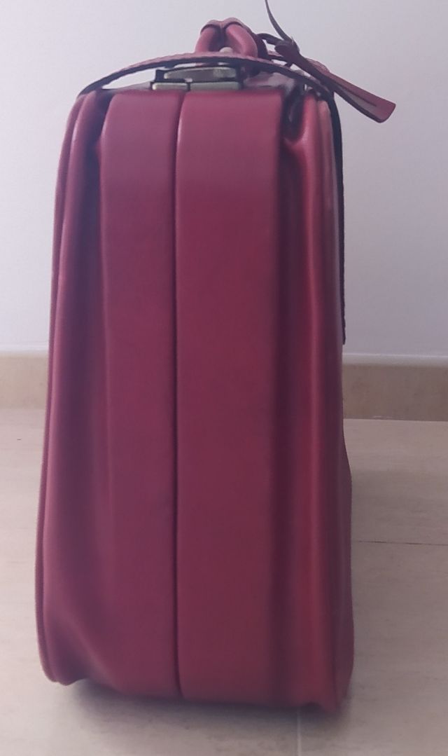Maleta vintage piel años 70