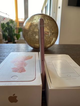 iPhone 6s. 64GB