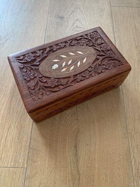 3 scatole in legno/astucci per gioielli. NUOVO!!!