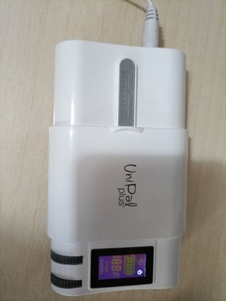 Cargador universal UniPlus Pro