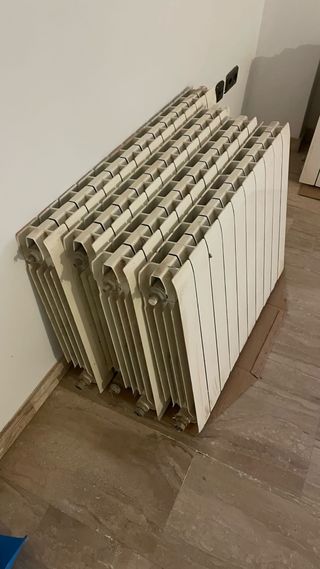 Radiadores de pared de caldera de agua
