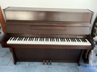 Piano vertical acústico 