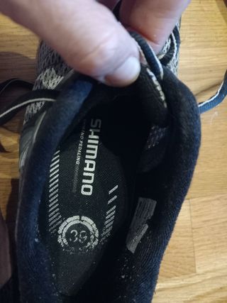 Zapatillas con calas Shimano talla 39