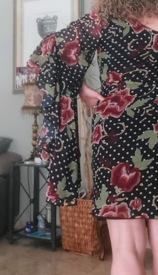 Vestido de gasa lunares y flores