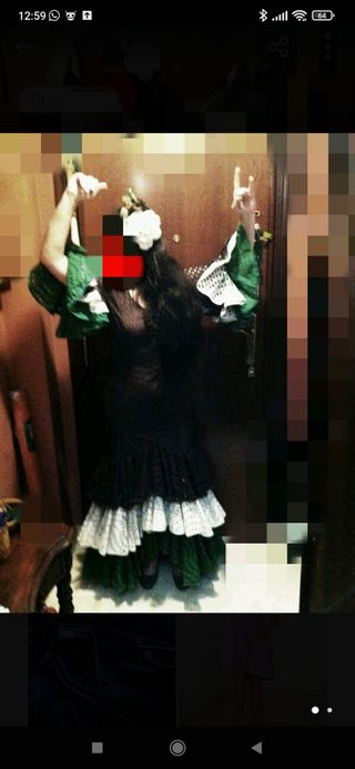 traje flamenca  y complementos
