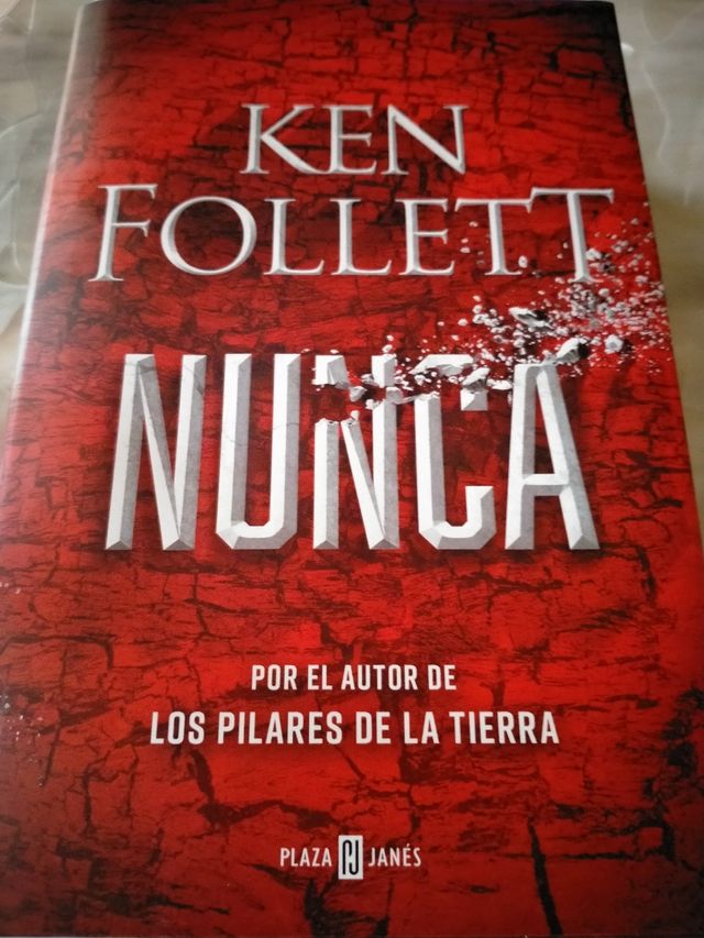 Nunca. Ken Follet.