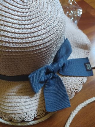 Precioso sombrero y bolso a juego