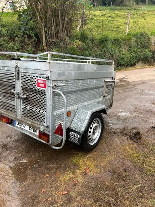 Se vende remolque de caza