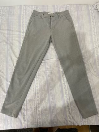 3 Pantalones tailoring zara