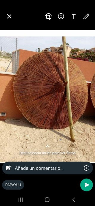 se hacen sombrillas de brezo.esparto.mimbre y x