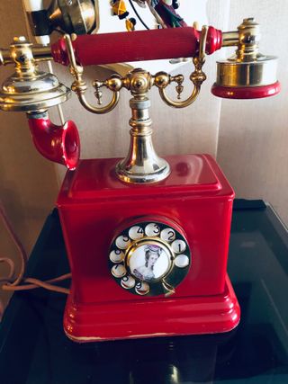 Teléfonos antiguos para decoración