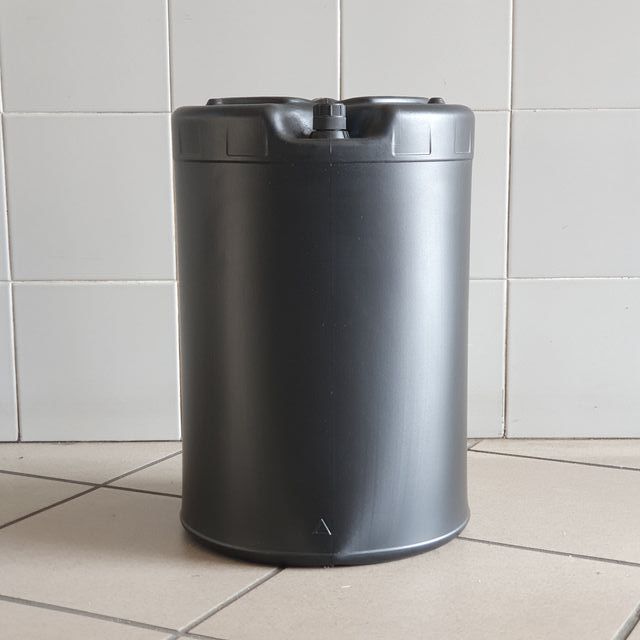 Tanica plastica 20L fusto fustino bidone secchia