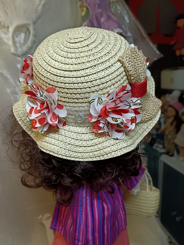 CONJUNTO SOMBRERO PAJA Y CESTO