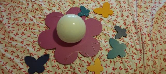 plafón infantil mariposas colgando
