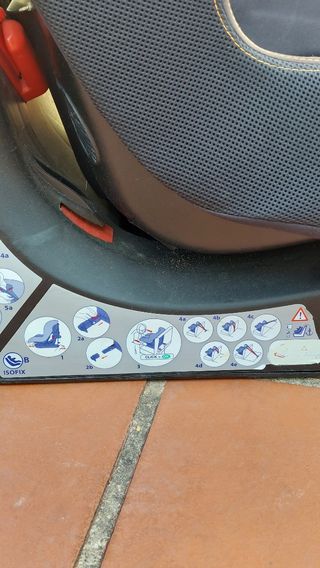 Sillita de coche CHICCO ISOFIX